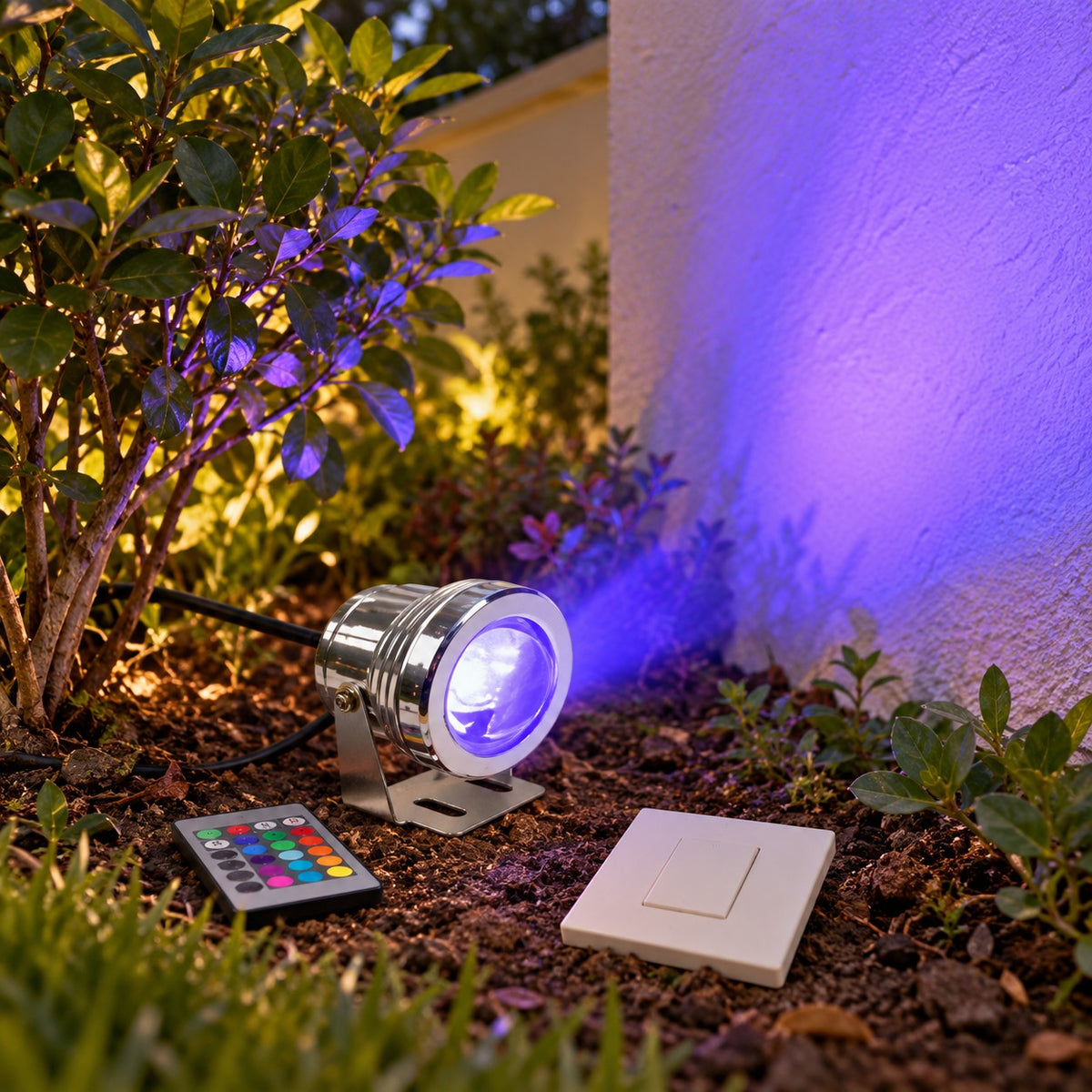 Mains And Solar Garden LED Spike Lights - 10W Cree With Remote IP65 Spot