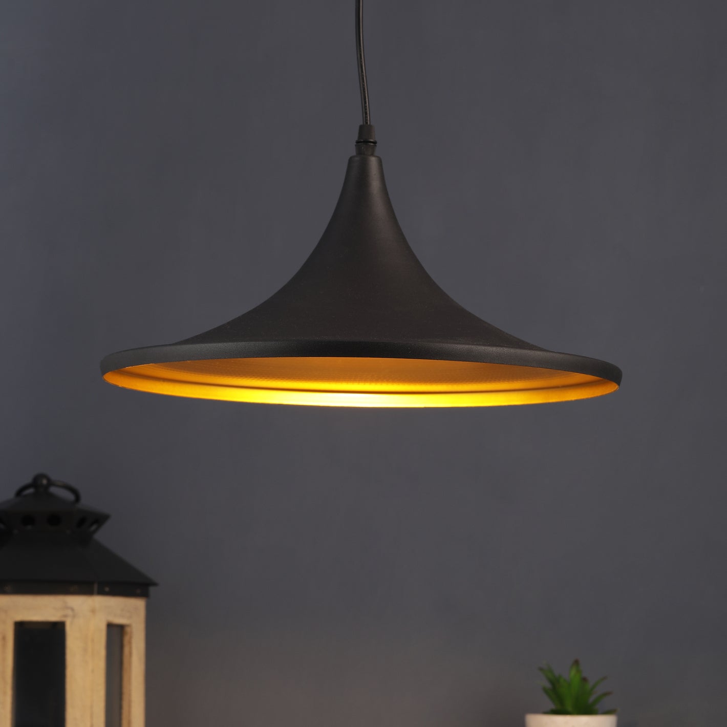 Black Metal Single Hanging Light - TULIP-HL-BK-GD